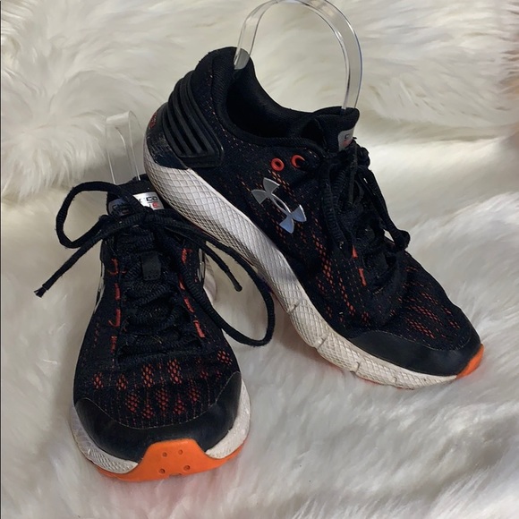 under armour charged rogue boys